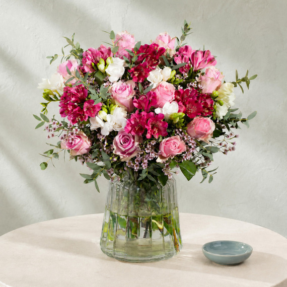 Aquarium Planted Tree - Luxury Roses and Freesias